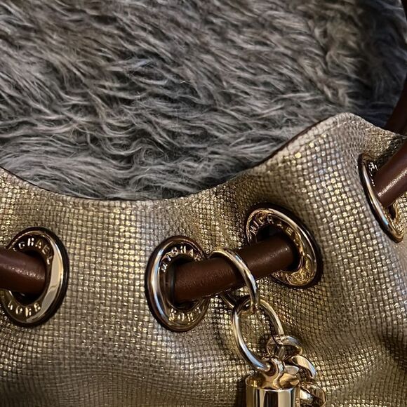 Micheal Kors canvas purse   - Picture 7 of 7